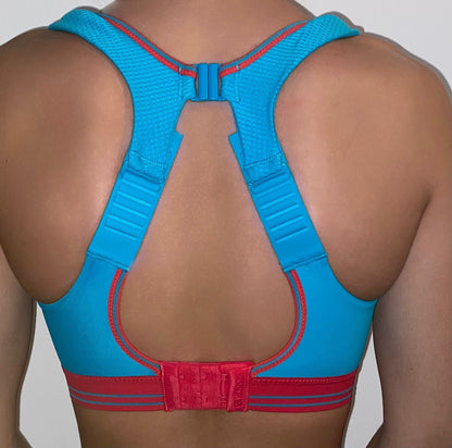 Sujetador Deportivo Shock Absorber en Azul Claro – Alta Sujeción y Estilo