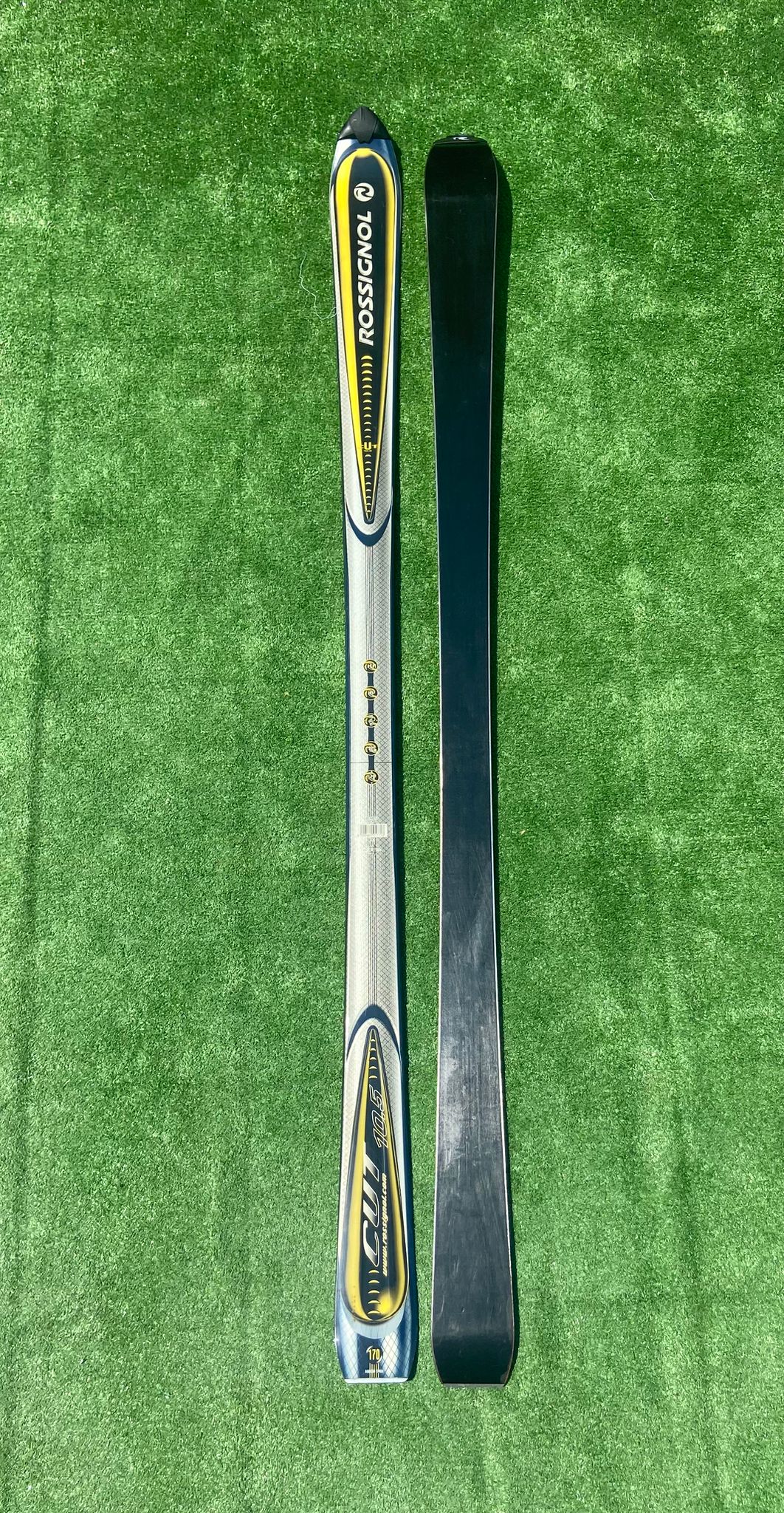 Esquís Rossignol CUT 10.5 – 170 cm de Precisión y Control