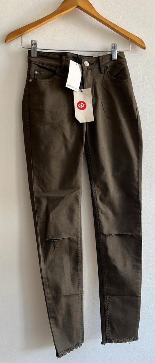 Pantalones Tejanos Slim Fit con Rasgados – Talla EU 34