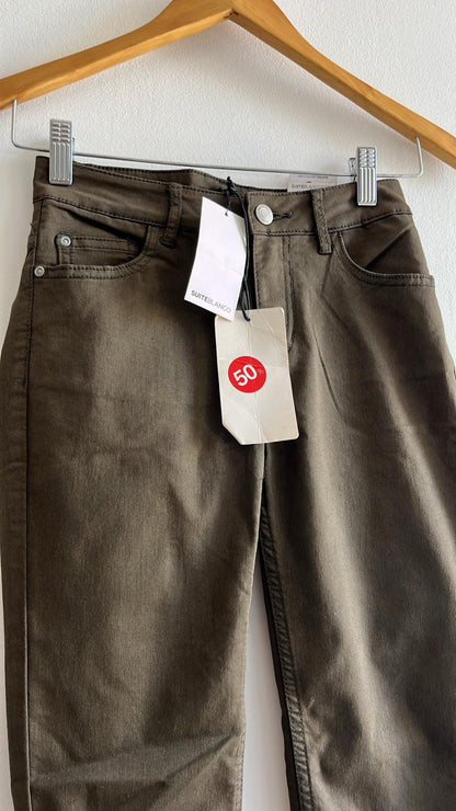Pantalones Tejanos Slim Fit con Rasgados – Talla EU 34