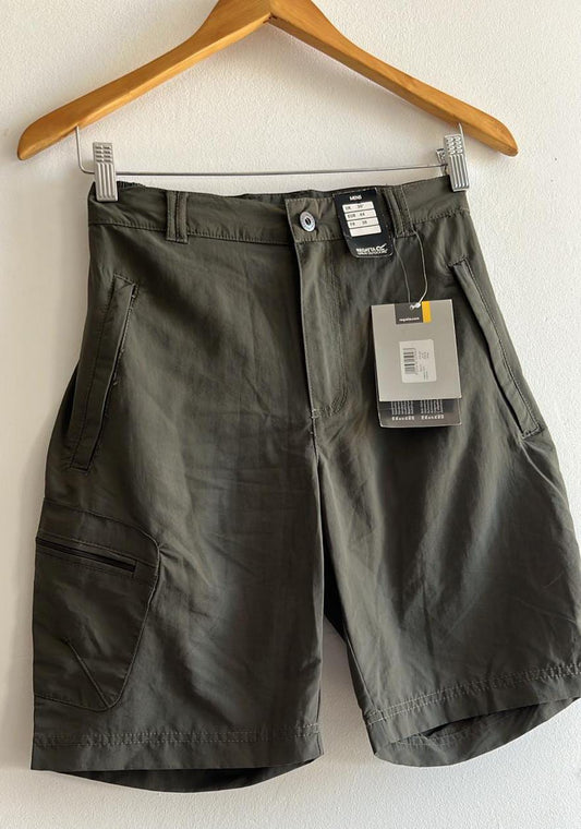Pantalón Corto Regatta Outdoor Verde Oliva – Talla EUR 44